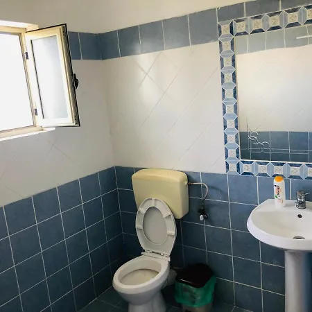 Gasthof Lilaj Vlorë