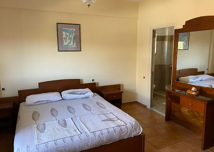 Lilaj ゲストハウス 3*